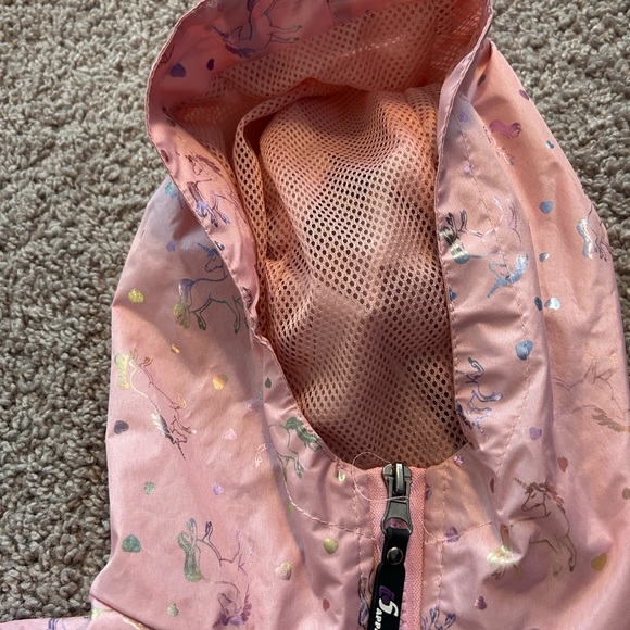 IS Apparel Girls Pink w Unicorns Raincoat with Mesh & Hood

Size S (7/8) - Picture 5 of 7